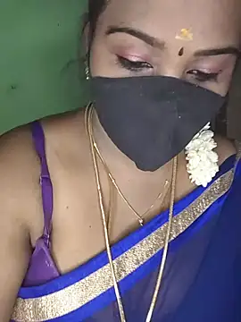 Snapshot of tamil_butterfly chatting on July 2026 06:14:02 PM tamil butterfly online show from July 2026 06:14:02 PM