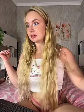 Snapshot of Kitty-Kelsi chatting on June 2026 08:19:01 AM Kitty-Kelsi online show from June 2026 08:19:01 AM