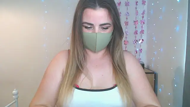 MillaVelvet online show from May 2026 10:53:02 AM