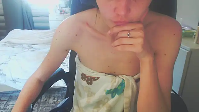 juili juili online show from May 2026 12:54:02 PM