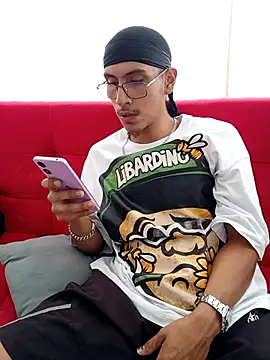 Snapshot of Lil_black009 chatting on May 2026 02:55:01 PM Lil black009 online show from May 2026 02:55:01 PM