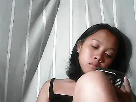 Snapshot of Yours_AsianPinayGirl18 chatting on June 2026 09:46:01 PM Yours AsianPinayGirl18 online show from June 2026 09:46:01 PM