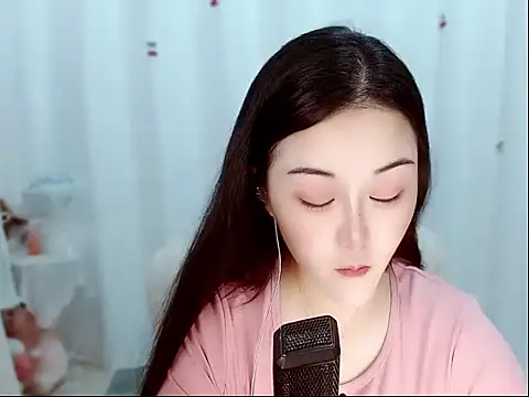 Snapshot of Amy-cnbaby chatting on May 2026 01:57:16 AM Amy-cnbaby online show from May 2026 01:57:16 AM