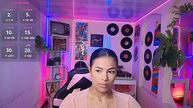 Snapshot of Duulce_mia chatting on May 2026 11:20:01 AM Duulce mia online show from May 2026 11:20:01 AM