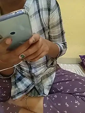 Seema yadav01 online show from May 2026 05:27:02 AM