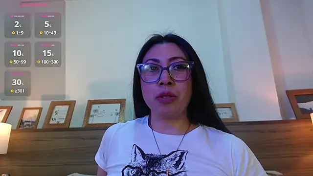 Snapshot of FranciscaVera chatting on June 2026 12:08:02 AM FranciscaVera online show from June 2026 12:08:02 AM