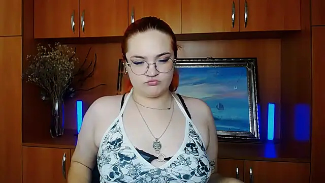 RinaRiii online show from July 2026 12:01:01 PM