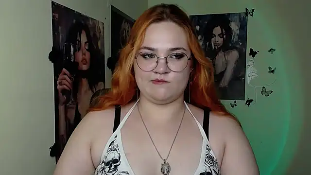 RinaRiii online show from July 2026 12:12:02 PM