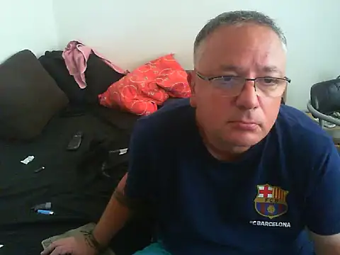Snapshot of GeorgeCarlo chatting on June 2026 07:03:02 AM GeorgeCarlo online show from June 2026 07:03:02 AM