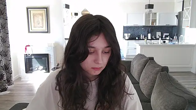 Snapshot of cute_lilia chatting on May 2026 08:42:01 AM cute lilia online show from May 2026 08:42:01 AM