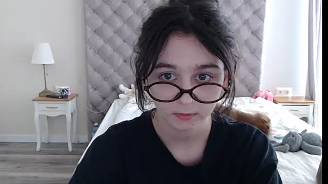 Snapshot of cute_lilia chatting on May 2026 09:26:02 AM cute lilia online show from May 2026 09:26:02 AM
