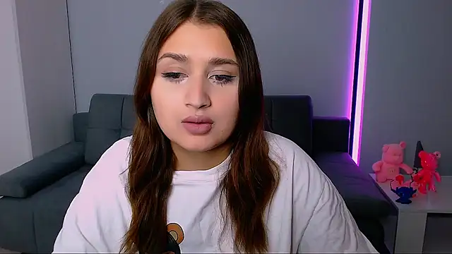 Snapshot of Amelie_Darkside chatting on July 2026 04:11:01 PM Amelie Darkside online show from July 2026 04:11:01 PM