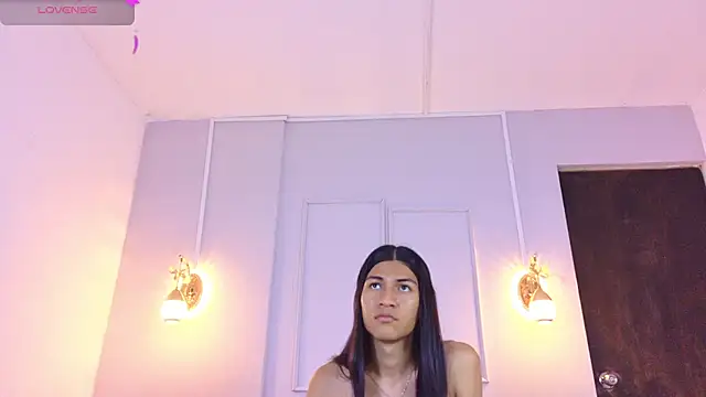 Snapshot of lexielancaster_cr chatting on June 2026 07:37:01 PM lexielancaster cr online show from June 2026 07:37:01 PM