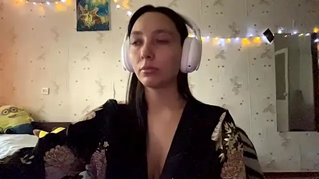 SheeringGape online show from May 2026 01:32:02 AM