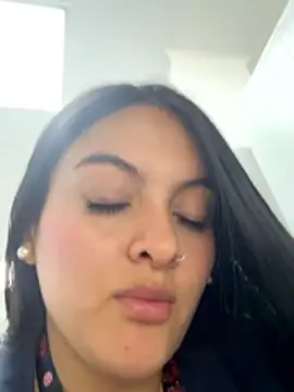 marianm29-1 online show from June 2026 02:11:01 PM