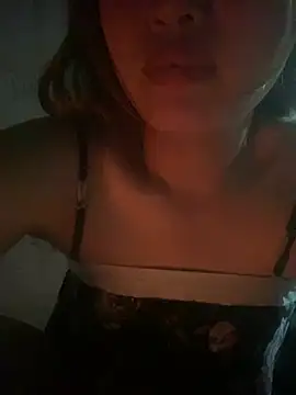 Snapshot of Jasmine_dogy chatting on May 2026 01:33:01 AM Jasmine dogy online show from May 2026 01:33:01 AM