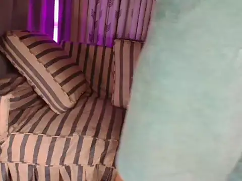 Snapshot of Ashtonfuckingboi chatting on June 2026 01:38:02 AM Ashtonfuckingboi online show from June 2026 01:38:02 AM