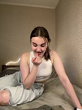 Snapshot of Vyxia chatting on June 2026 06:23:01 PM Vyxia online show from June 2026 06:23:01 PM