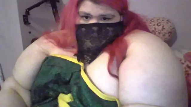 Snapshot of Lady_KitsuneBIG chatting on May 2026 07:22:01 PM Lady KitsuneBIG online show from May 2026 07:22:01 PM