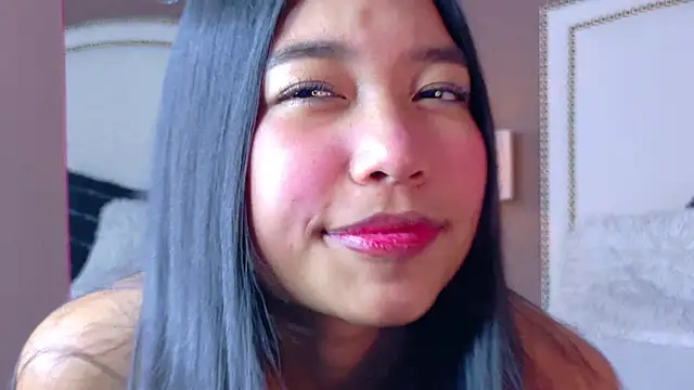Snapshot of hanaluna_ chatting on June 2026 08:11:02 PM hanaluna online show from June 2026 08:11:02 PM