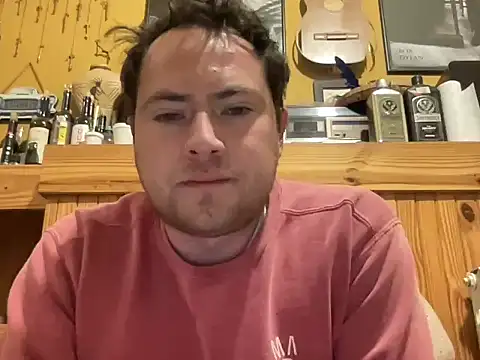 Snapshot of alecsgzz chatting on May 2026 12:28:02 AM alecsgzz online show from May 2026 12:28:02 AM