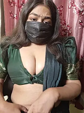 Snapshot of Hot-CouplesX chatting on July 2026 05:04:01 PM Hot-CouplesX online show from July 2026 05:04:01 PM
