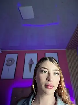 Snapshot of Jessy_Queen chatting on May 2026 07:44:01 PM Jessy Queen online show from May 2026 07:44:01 PM
