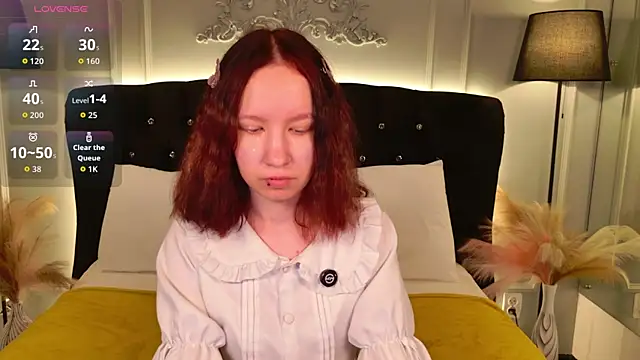 Mi Mi Mia online show from July 2026 06:01:02 PM