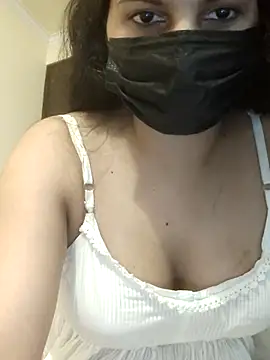Snapshot of itz_gauri chatting on July 2026 05:38:01 PM itz gauri online show from July 2026 05:38:01 PM