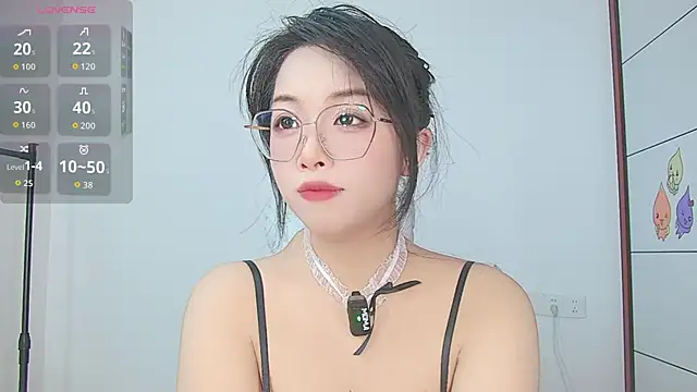xiaoyu5 online show from May 2026 12:10:01 PM