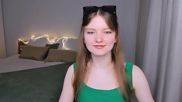 LookEva online show from May 2026 04:31:02 AM