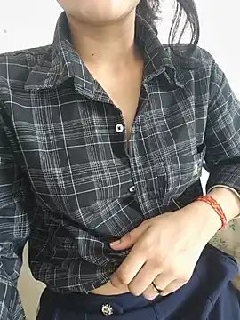 Snapshot of zoya_baby_ chatting on June 2026 06:18:02 AM zoya baby online show from June 2026 06:18:02 AM