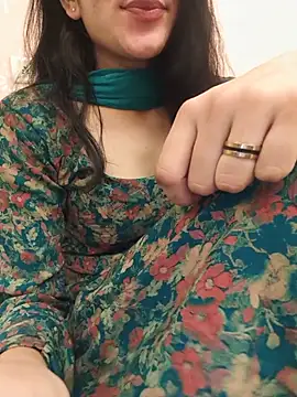 Snapshot of zoya_baby_ chatting on July 2026 04:07:02 PM zoya baby online show from July 2026 04:07:02 PM