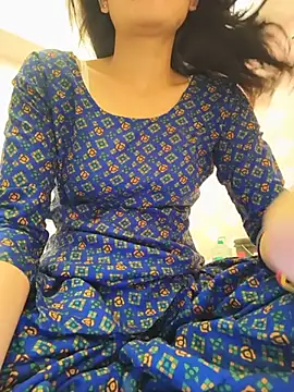 Snapshot of zoya_baby_ chatting on July 2026 04:24:01 PM zoya baby online show from July 2026 04:24:01 PM