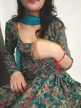 Snapshot of zoya_baby_ chatting on July 2026 03:53:01 AM zoya baby online show from July 2026 03:53:01 AM