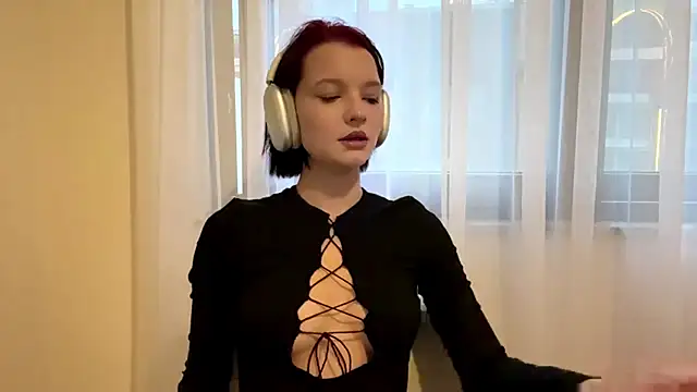 RiaFoxHi online show from May 2026 04:12:01 PM