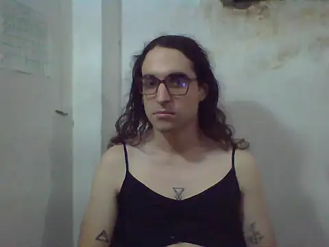 LaCuerva online show from May 2026 04:58:02 PM