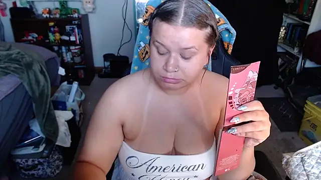 Snapshot of prettybabygurl04 chatting on May 2026 07:55:02 PM prettybabygurl04 online show from May 2026 07:55:02 PM