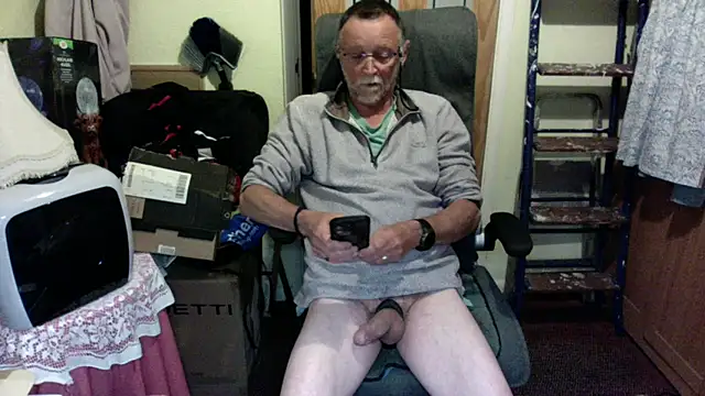Moonraker64 online show from May 2026 09:20:02 PM