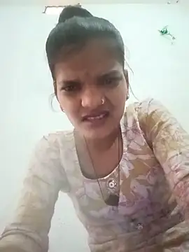 Snapshot of Student_garl_1 chatting on May 2026 07:25:01 AM Student garl 1 online show from May 2026 07:25:01 AM