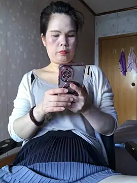 Snapshot of nidejiejie chatting on May 2026 04:51:02 AM nidejiejie online show from May 2026 04:51:02 AM