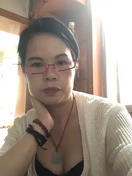 Snapshot of nidejiejie chatting on May 2026 03:33:02 AM nidejiejie online show from May 2026 03:33:02 AM