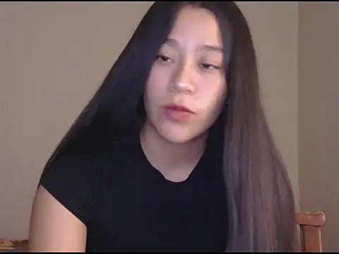 Snapshot of Meryxxxo chatting on May 2026 09:20:02 PM Meryxxxo online show from May 2026 09:20:02 PM