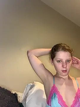 Snapshot of Tatum-Bear chatting on May 2026 08:36:01 PM Tatum-Bear online show from May 2026 08:36:01 PM