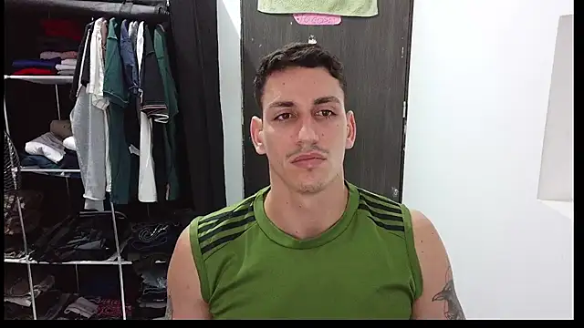 RaulRico online show from May 2026 02:47:01 PM