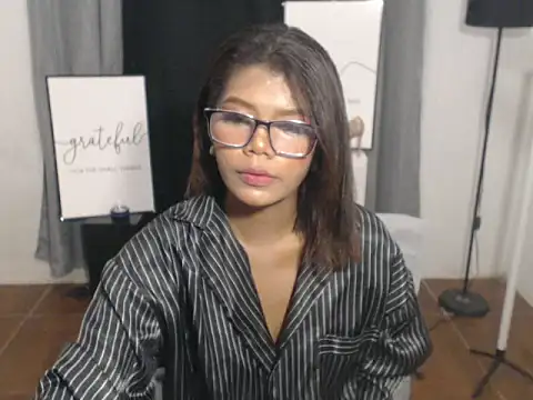 charlene pretty online show from June 2026 06:52:02 AM