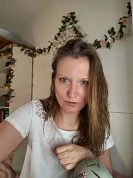 Snapshot of Candy_Cougar chatting on May 2026 06:51:02 AM Candy Cougar online show from May 2026 06:51:02 AM