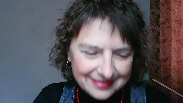 Snapshot of ElizabethGorden chatting on May 2026 09:38:01 AM ElizabethGorden online show from May 2026 09:38:01 AM
