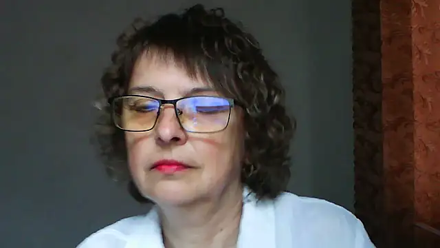 Snapshot of ElizabethGorden chatting on June 2026 11:34:02 AM ElizabethGorden online show from June 2026 11:34:02 AM