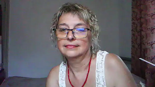 Snapshot of ElizabethGorden chatting on June 2026 06:42:02 PM ElizabethGorden online show from June 2026 06:42:02 PM